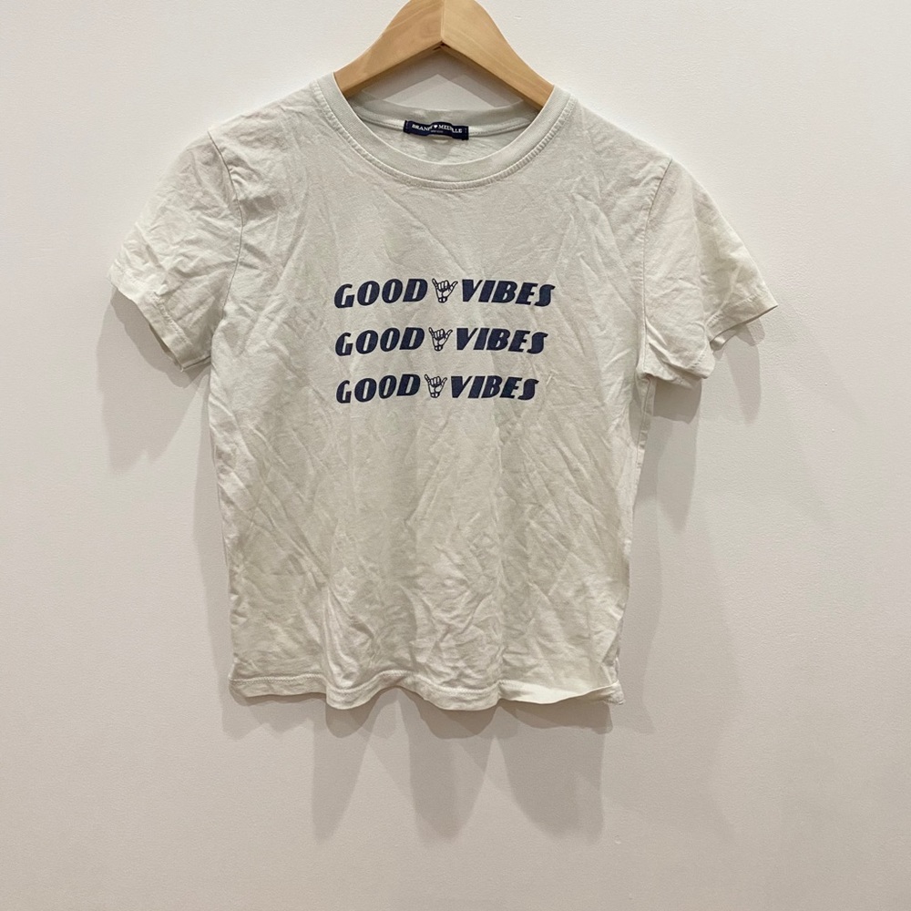 brandy melville good vibes tee